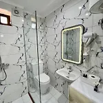 Guga Host House * Sarandë