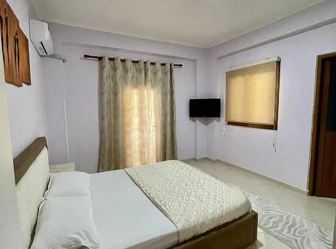 Guga Host House Holiday home *